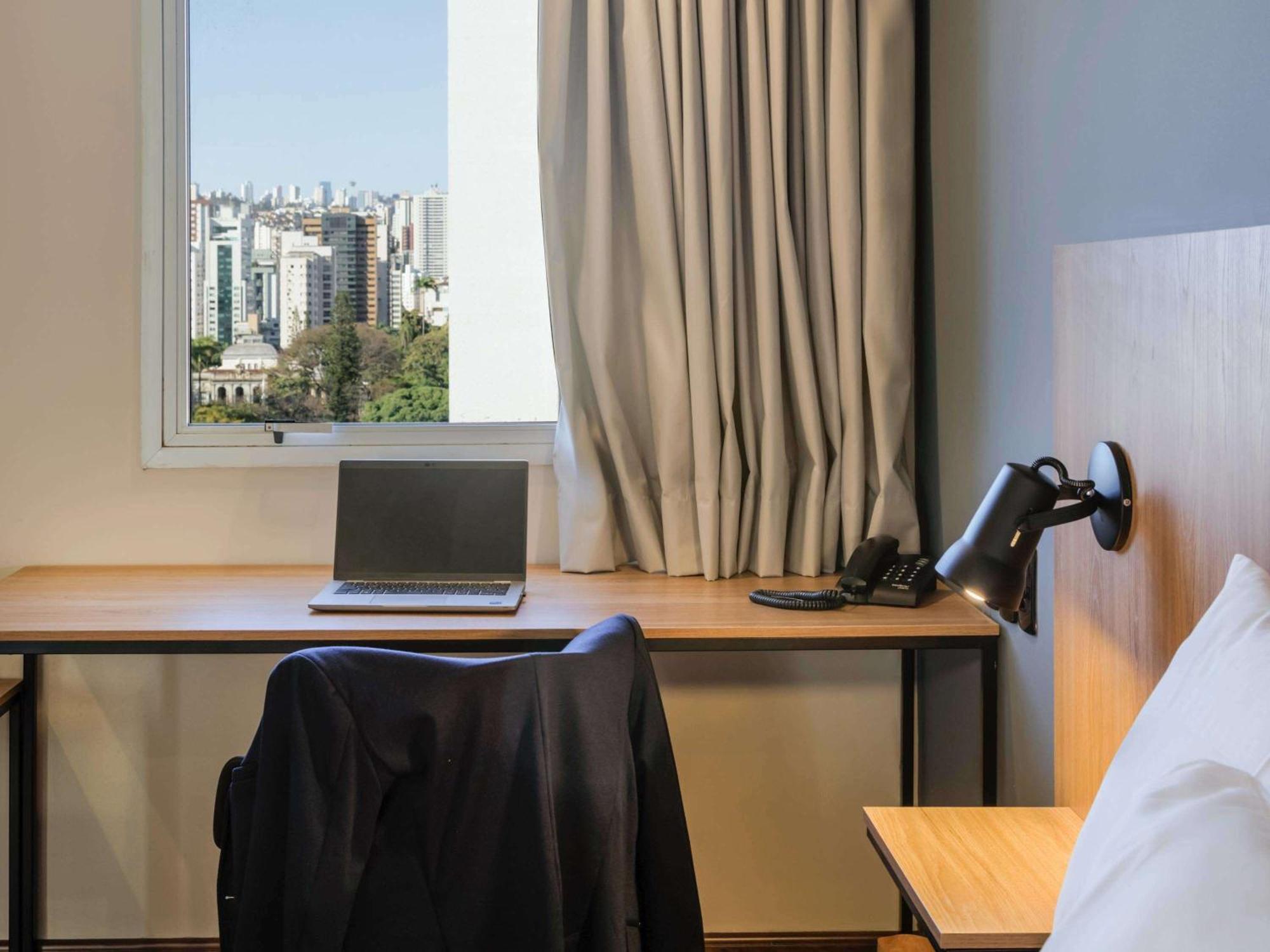 Ibis Belo Horizonte Liberdade Hotel Екстериор снимка