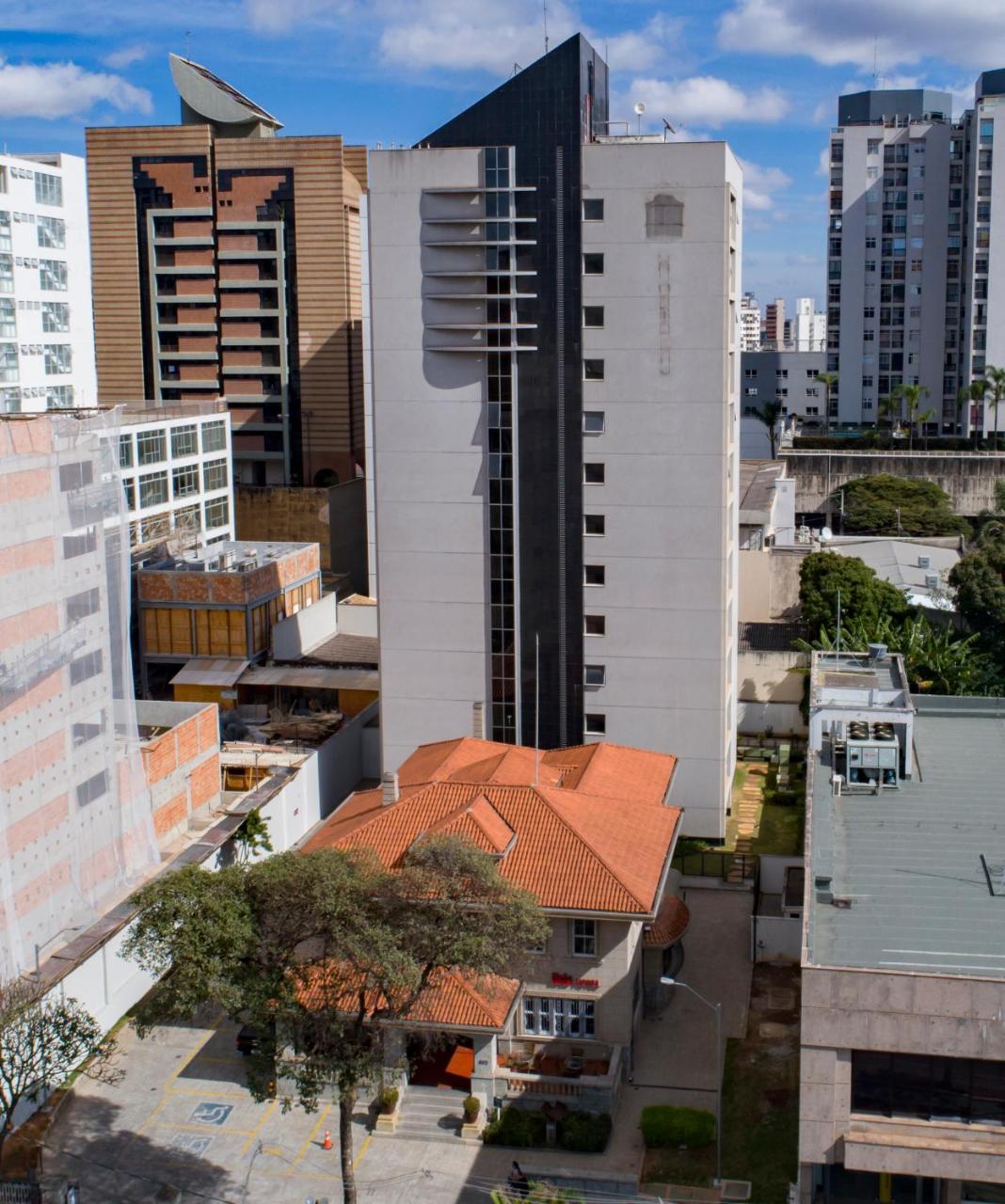 Ibis Belo Horizonte Liberdade Hotel Екстериор снимка